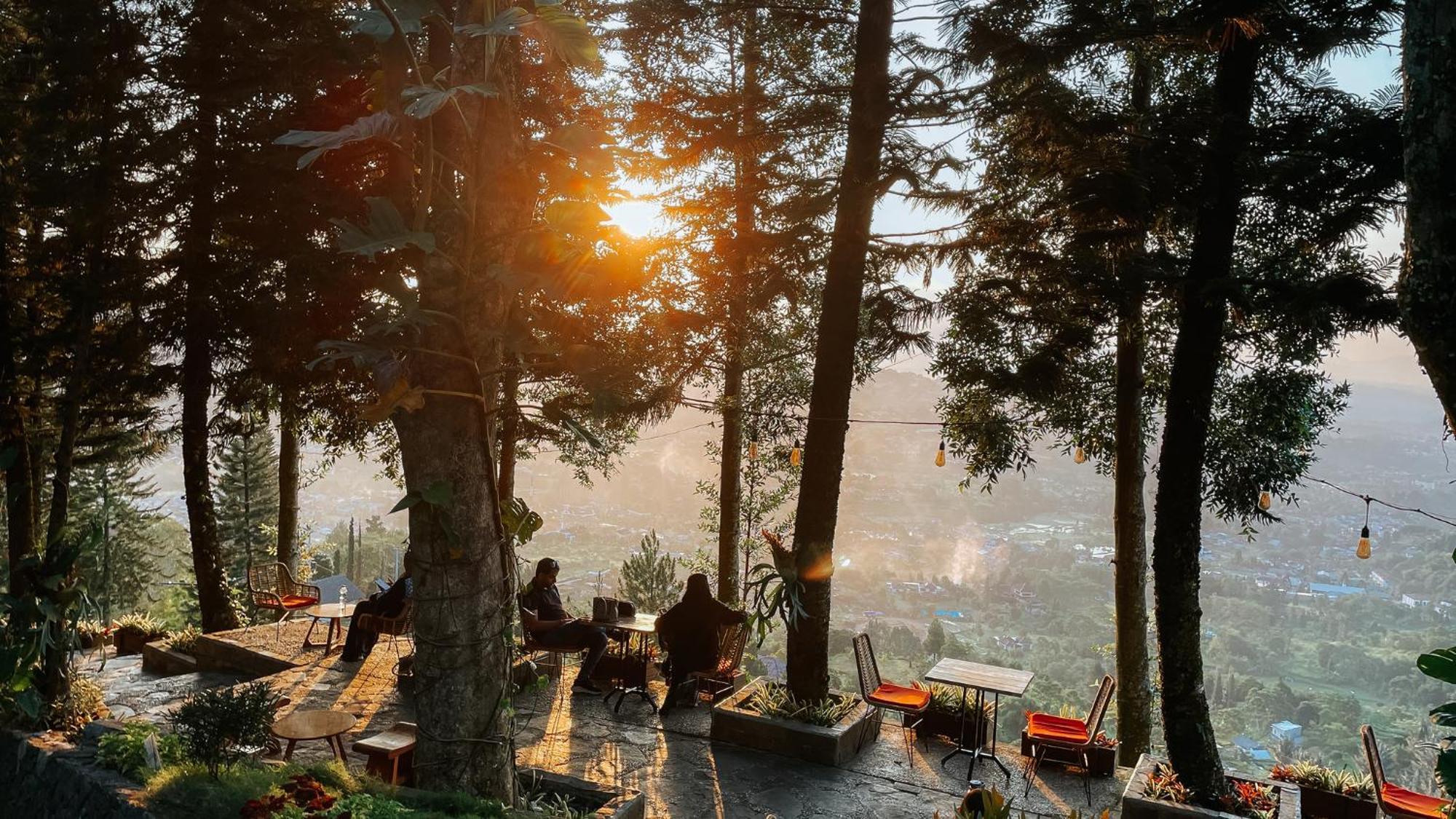 Damar Langit Resort Кисаруа Екстериор снимка