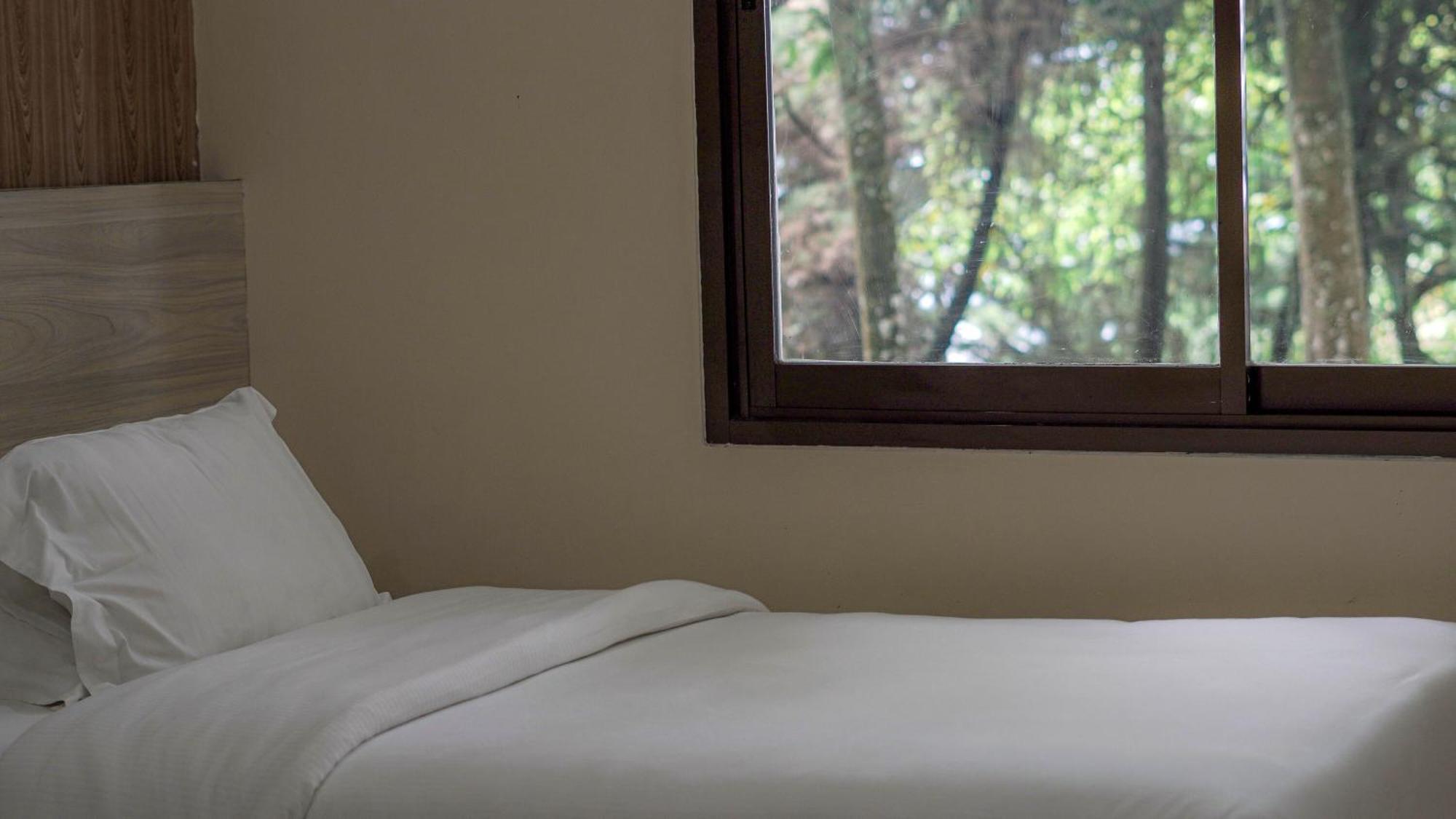 Damar Langit Resort Кисаруа Екстериор снимка